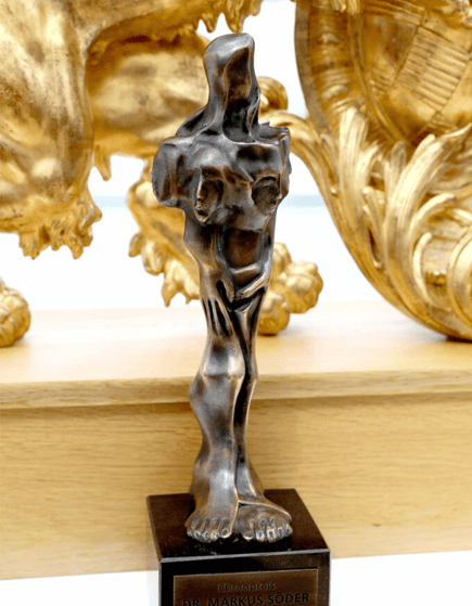 Kybele Ödülü - Kybele Preisverleihung - Türk Alman Dostluk Federasyonu-DTF-Deutsch Türkische Freundschaftsföderation e.V. - Picture 1 (1)