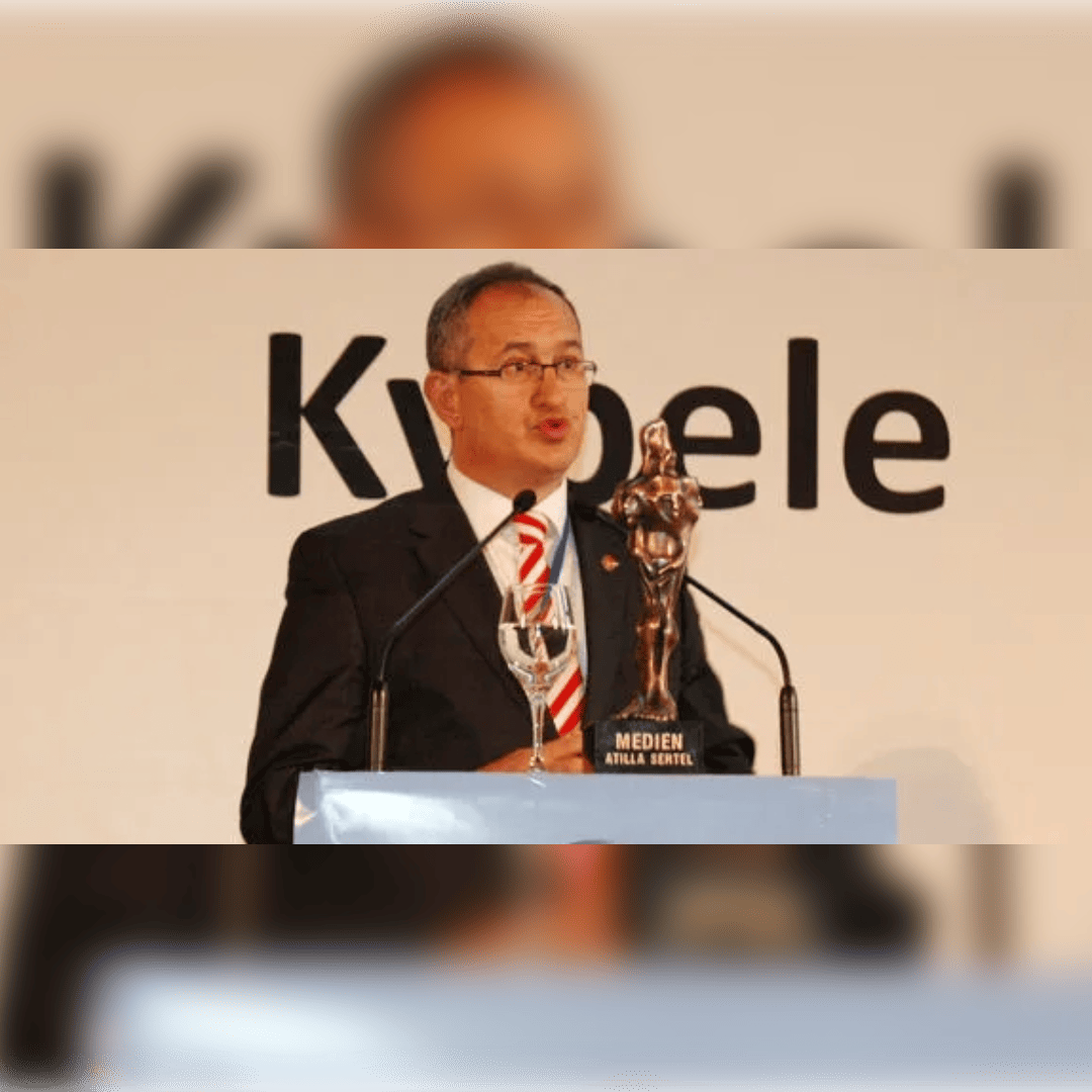 Türk Alman Dostluk Federasyonu DTF - Angela Merkel - 2013 Kybele