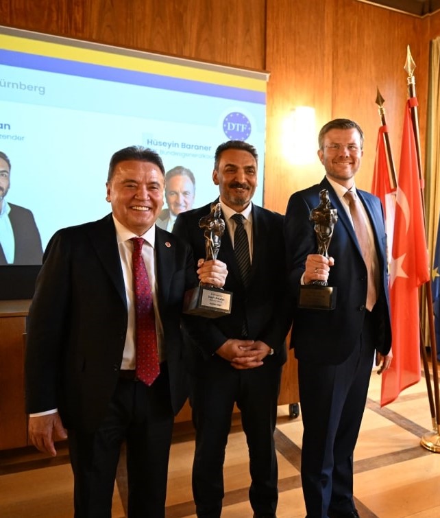 Türk Alman Dostluk Federasyonu DTF - Marcus König - Muhittin Böcek - Nürnberg-Antalya Büyükşehir Belediye Başkanı - Kybele Ödülü - Picture 15