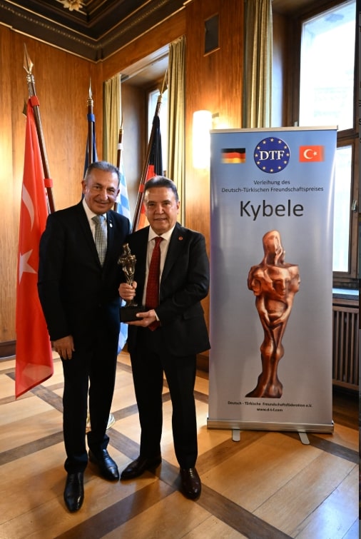 Türk Alman Dostluk Federasyonu DTF - Marcus König - Muhittin Böcek - Nürnberg-Antalya Büyükşehir Belediye Başkanı - Kybele Ödülü - Picture 19