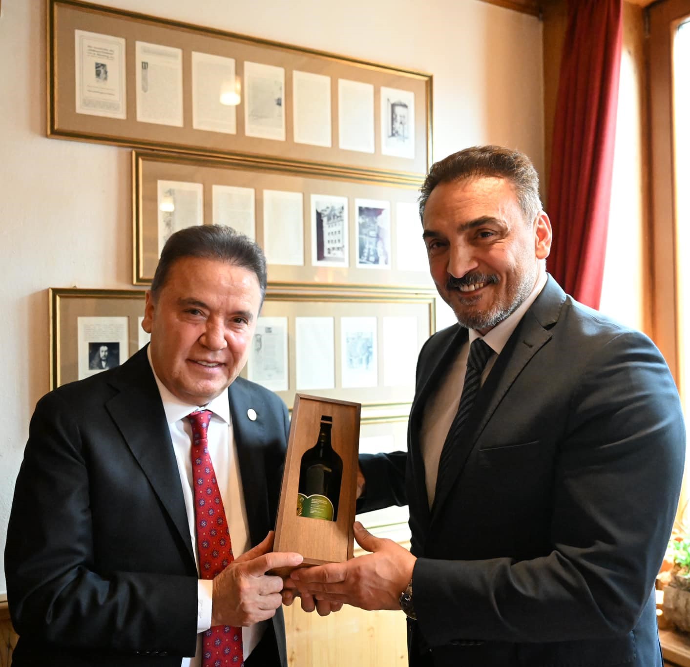 Türk Alman Dostluk Federasyonu DTF - Muhittin Böcek - Antalya Büyükşehir Belediye Başkanı - Kybele Ödülü - Picture 8-min